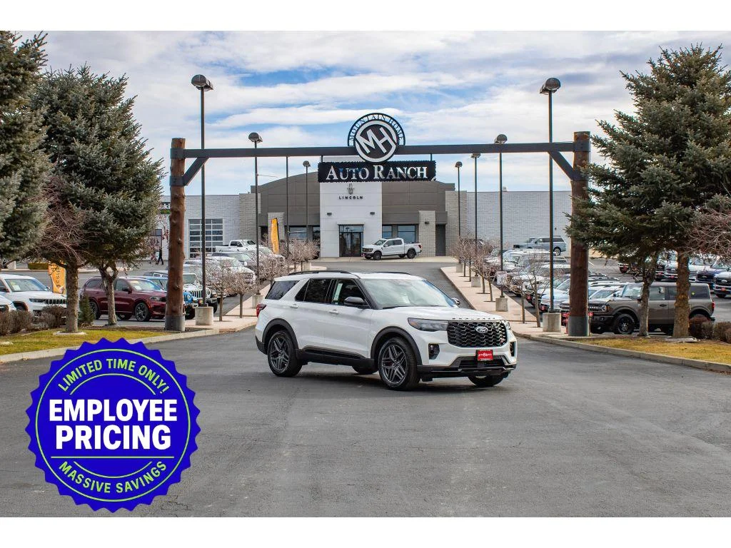 2026 Ford Explorer ST 4WD's photo