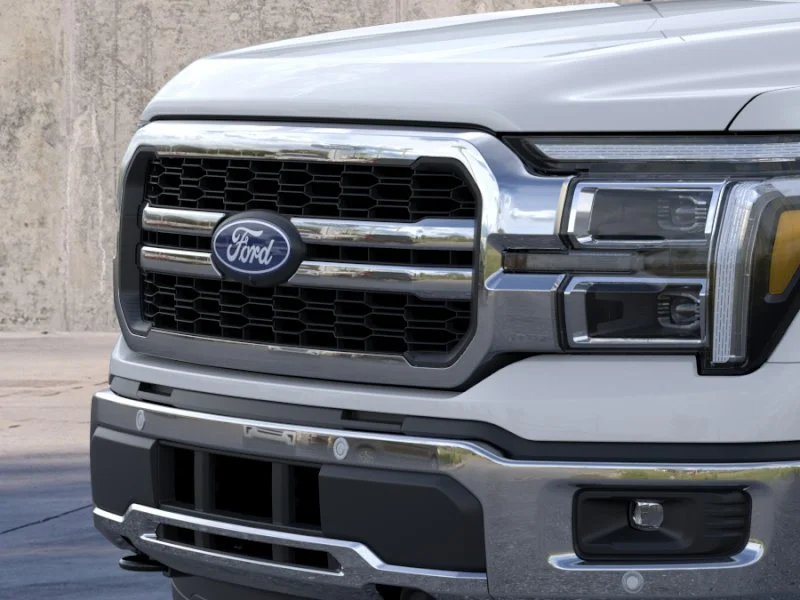New 2026 Oxford White Ford Lariat® image 17