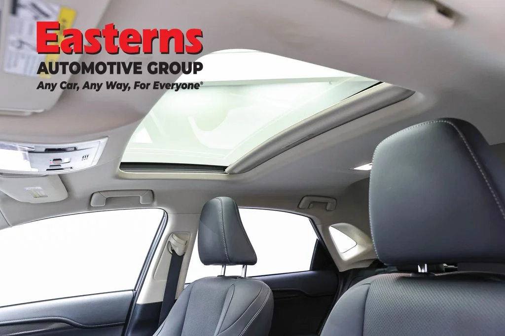 Used 2019 White Lexus 300 Base image 37