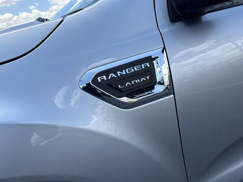 Used 2021 Silver Ford Lariat image 31
