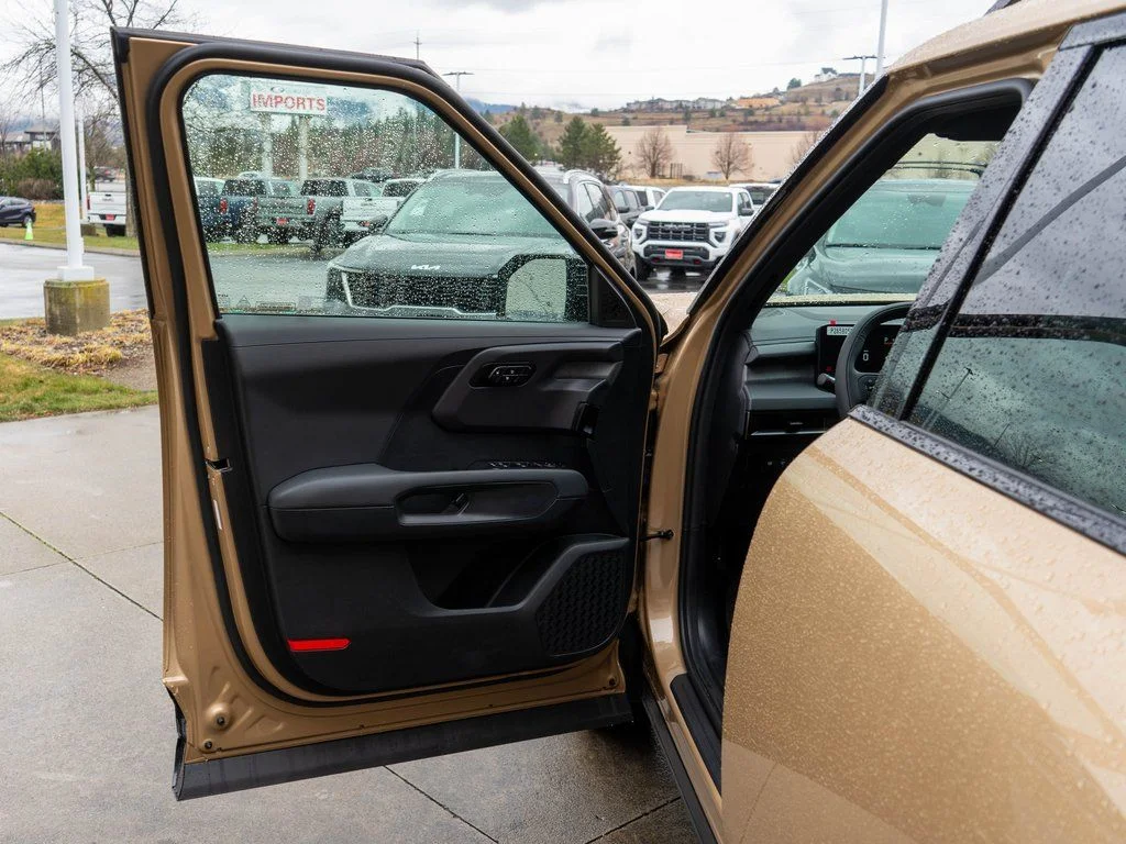 New 2027 Terrain Brown Kia X-Line EX image 18