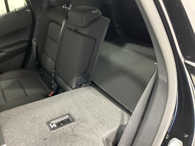 New 2027 Mosaic Black Metallic Chevrolet LT image 20