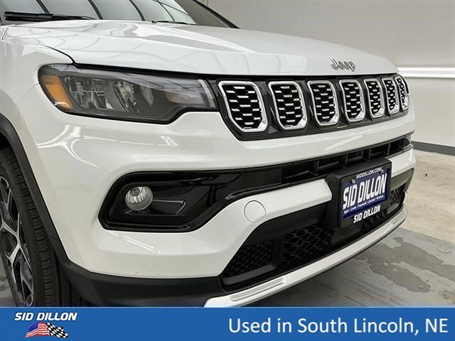 Used 2024 Bright White Clea Jeep Limited image 24