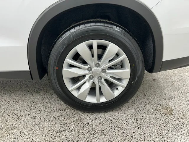 New 2026 White Mitsubishi ES image 28