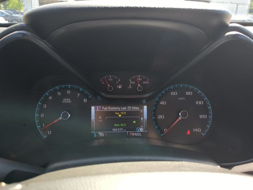 Used 2018 White GMC Denali image 16