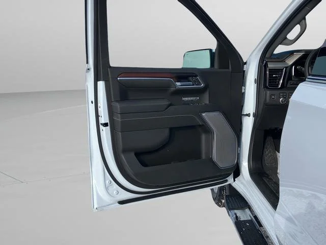 New 2026 Glacier White Tricoat GMC Denali image 26