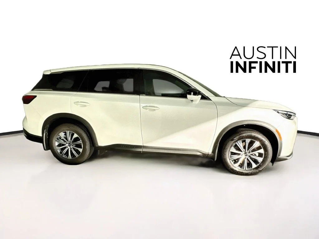 Certified Used 2027 White INFINITI PURE image 11