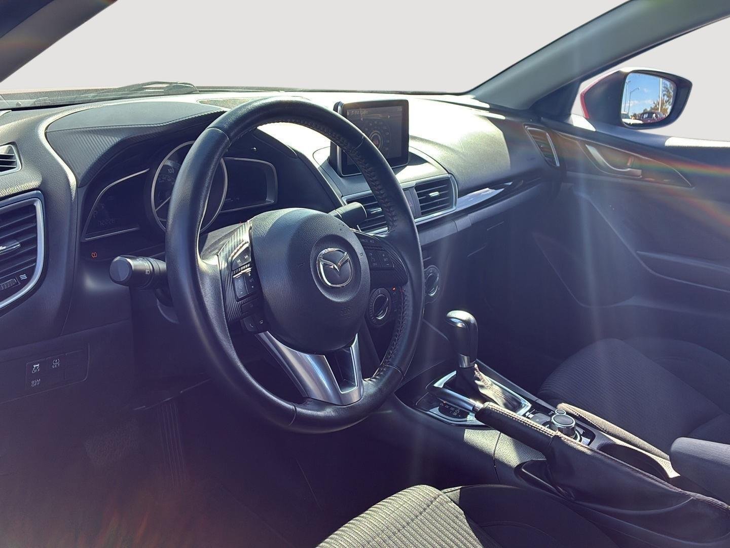 Used 2015 Soul Red Metallic Mazda i Touring image 17
