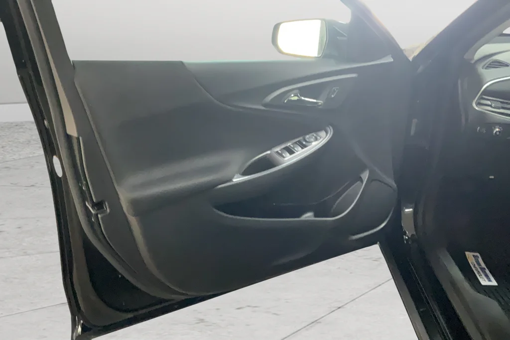 Used 2017 Black Chevrolet LT image 11