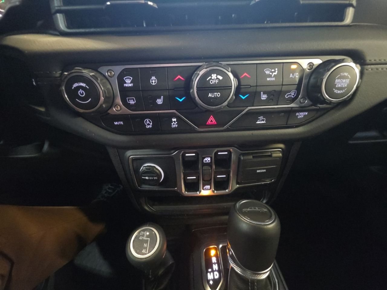 2025 Jeep Gladiator High Tide - Photo 26