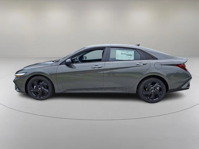 New 2026 Gray Hyundai SEL Sport image 4