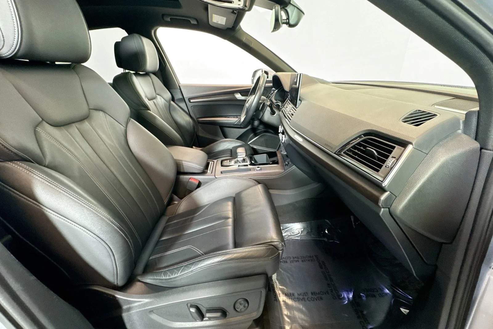 Used 2022 Black Audi S line Premium Plus image 27