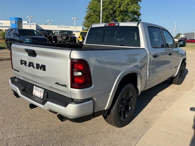 New 2027 Silver Zynith Exterior Paint RAM Big Horn image 4