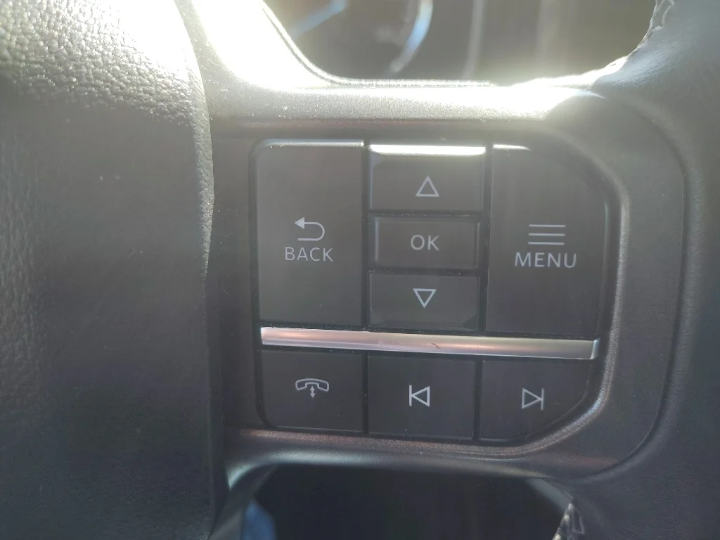 Used 2023 Iconic Silver Metallic Ford XLT image 18