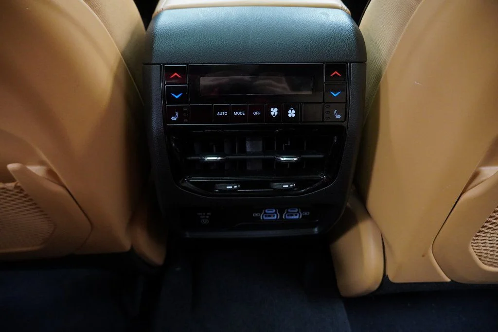 2024 Jeep Grand Cherokee L Summit - Photo 30
