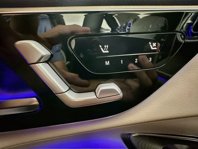 New 2027 Polar White Mercedes-Benz GLC 300 image 20