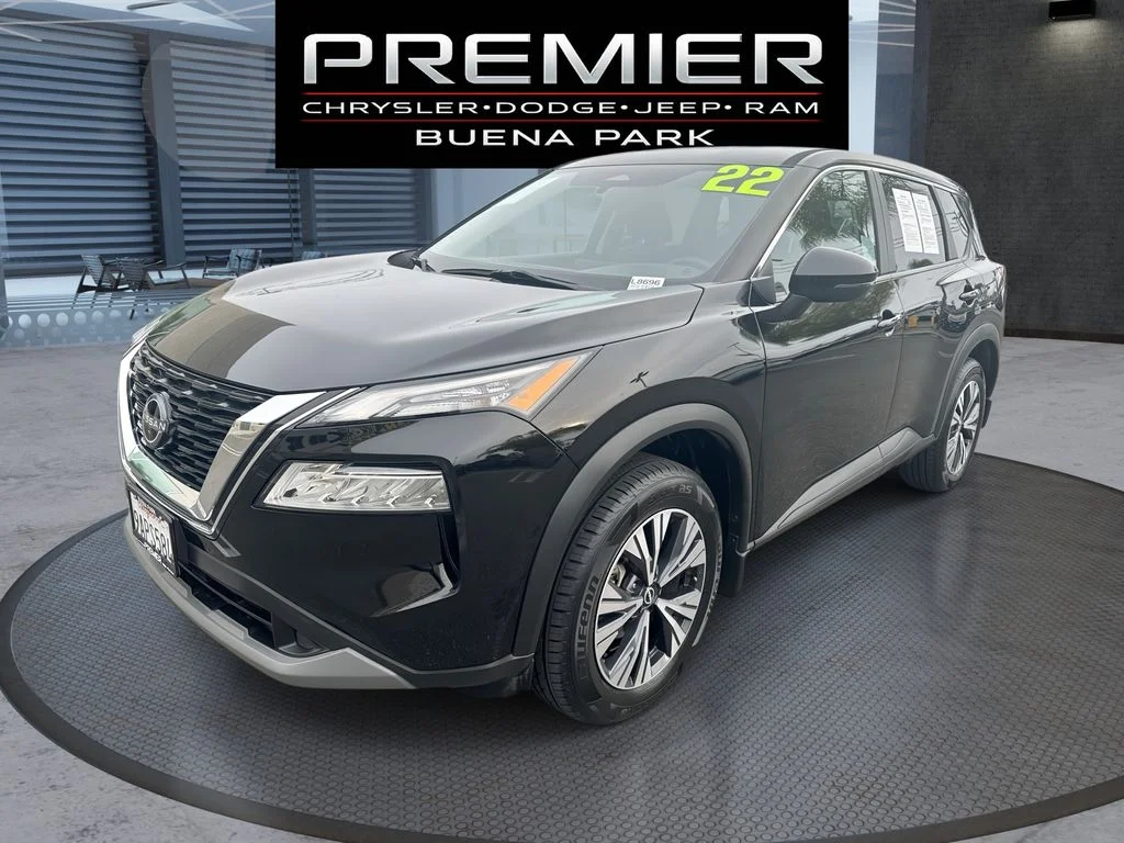 2022 Nissan Rogue SV