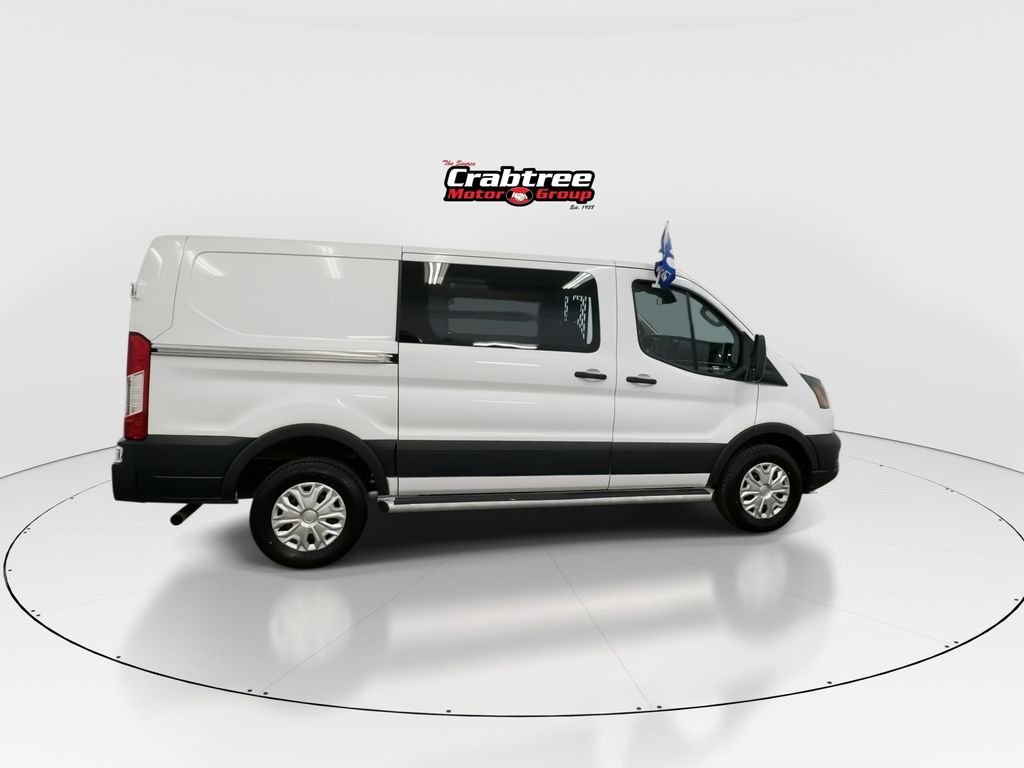 Used 2025 White Ford Base image 9