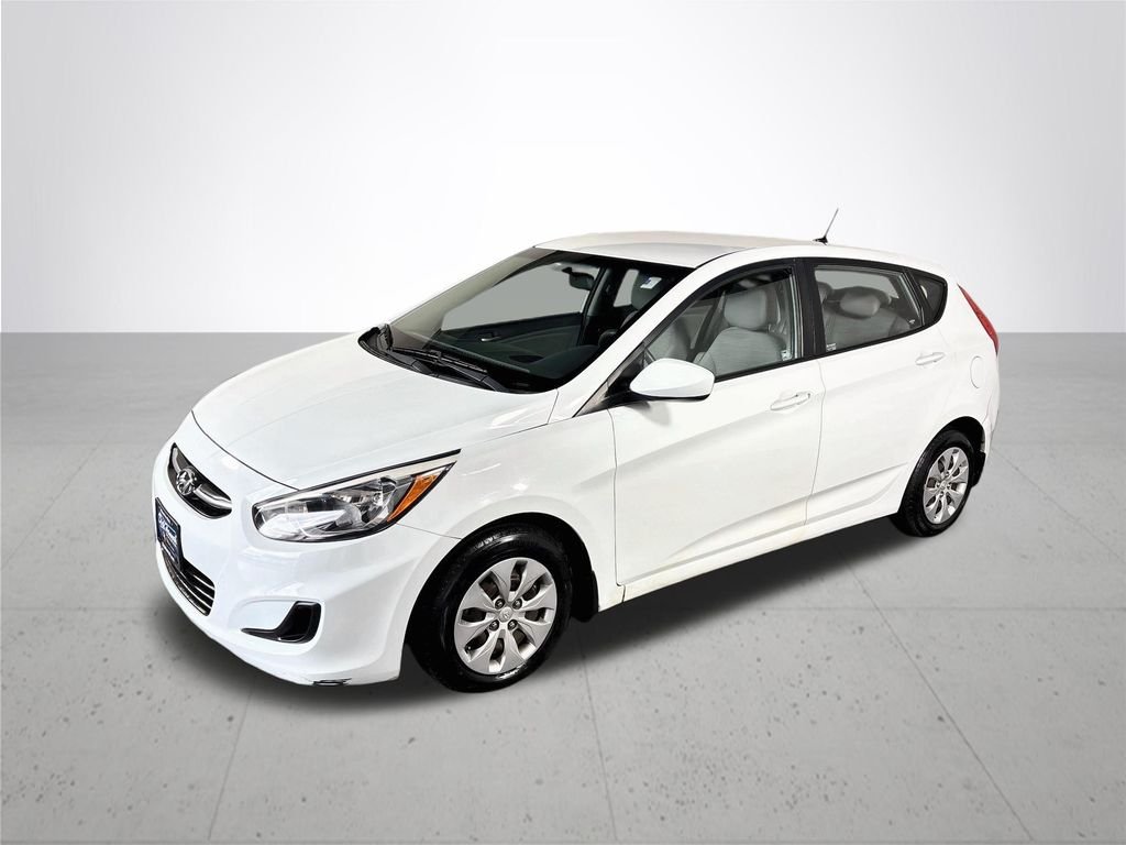 Used 2015 Hyundai Accent GS with VIN KMHCT5AE8FU228191 for sale in Portland, OR