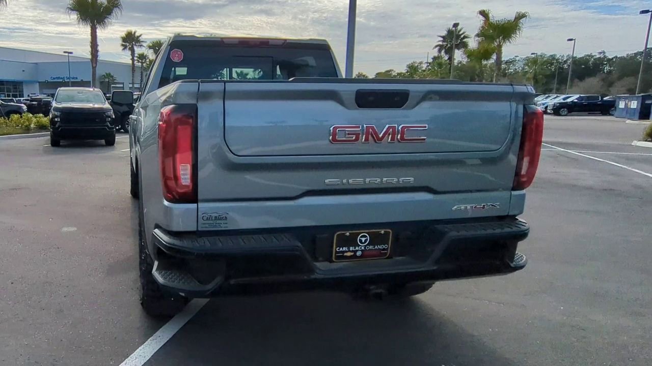 2026 GMC Sierra 1500 AT4X - Photo 7