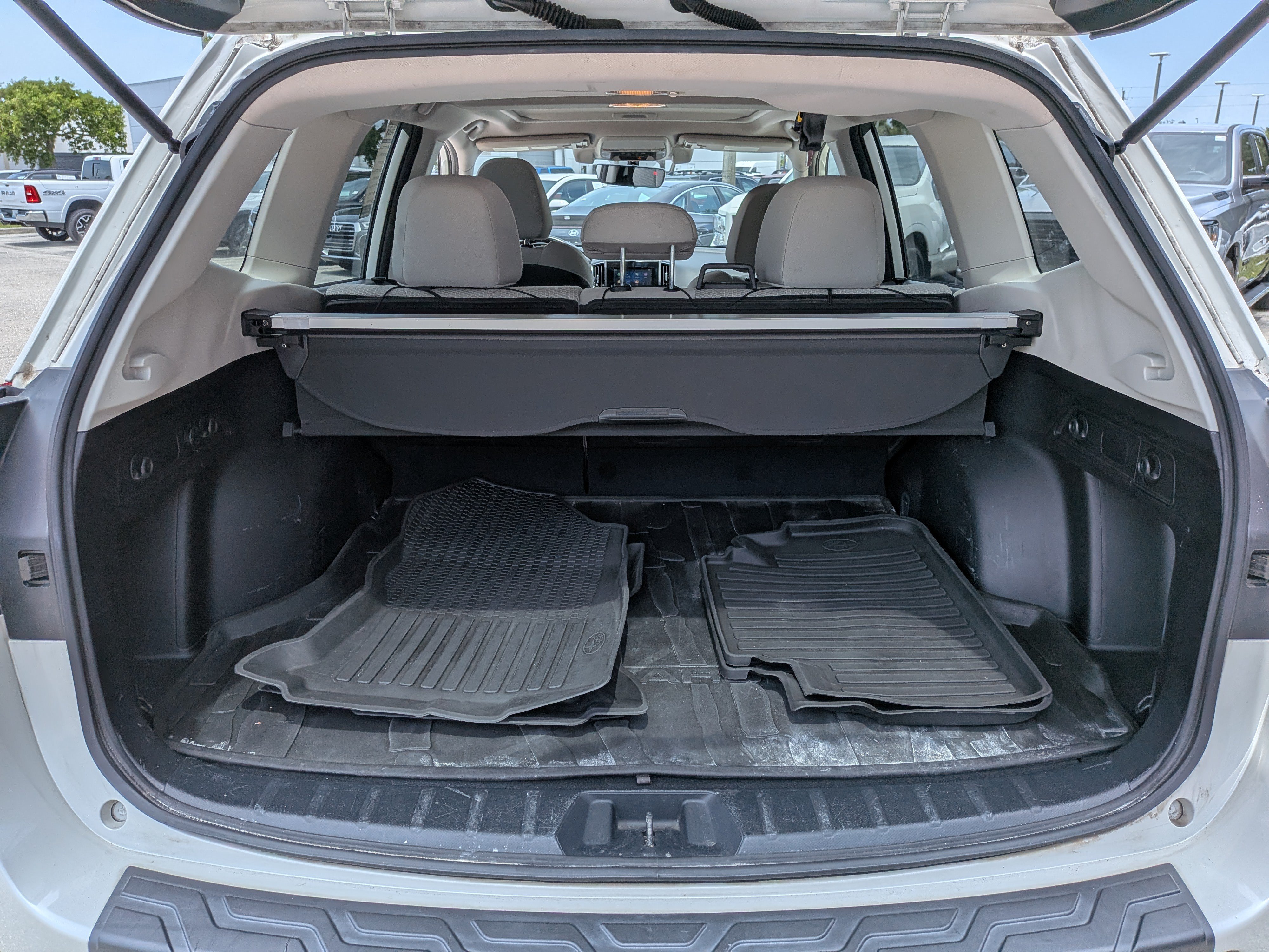 2019 Subaru Forester Premium - Photo 13