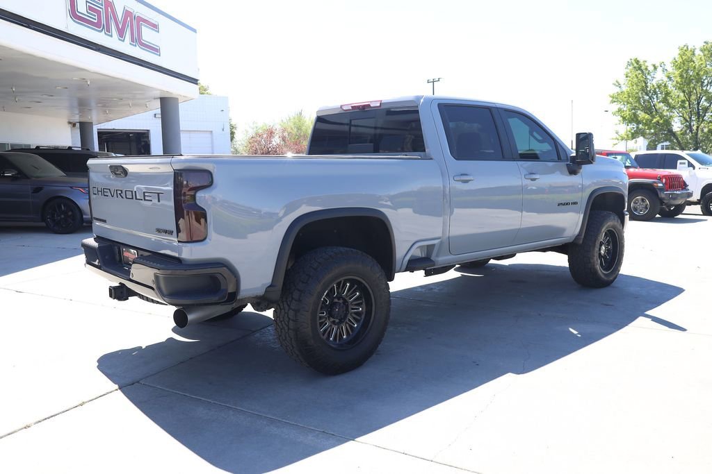 Used 2025 Slate Gray Metallic Chevrolet ZR2 image 6