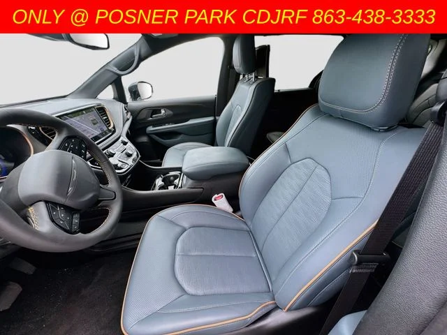 New 2027 Bright White Clear-Coat Exterior Paint Chrysler Pinnacle image 22