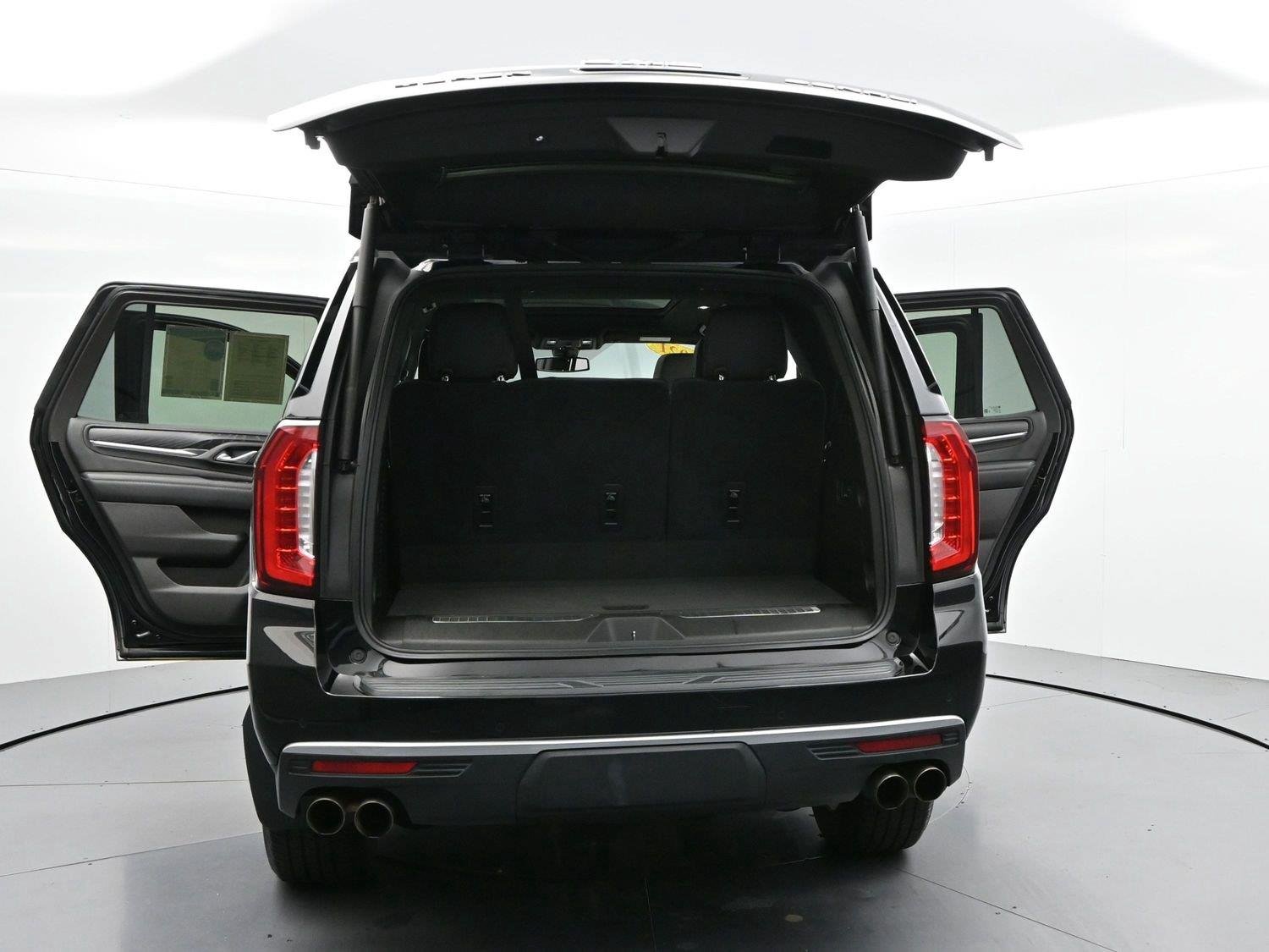 Used 2021 ONYX BLACK GMC Denali image 50