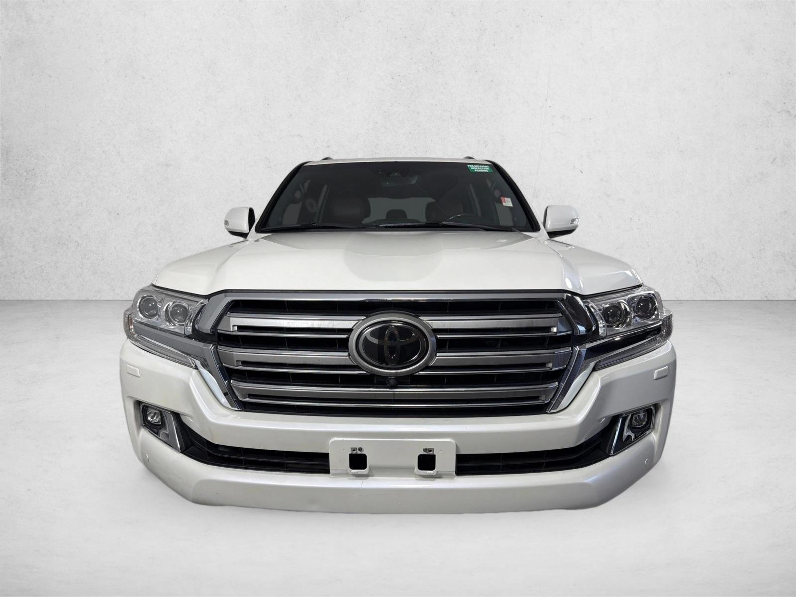 Used 2021 Blizzard Pearl Toyota  image 9