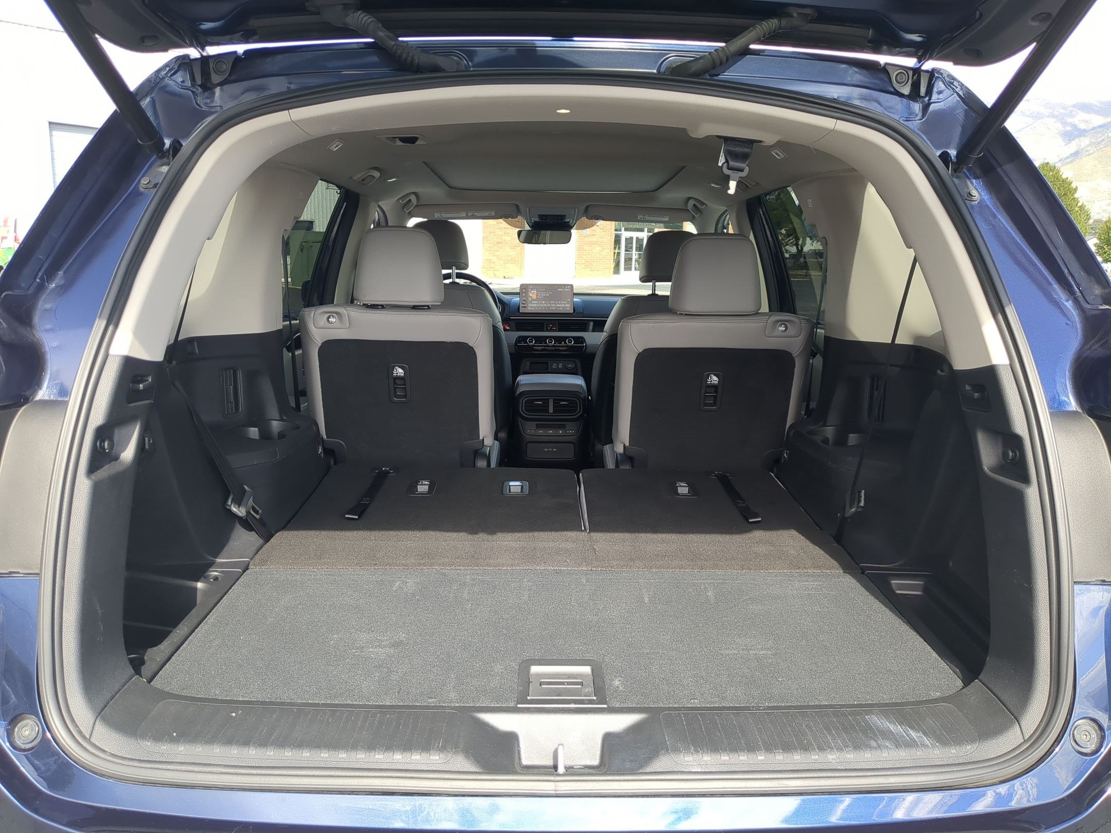 Certified Used 2025 Obsidian Blue Pearl Honda Touring image 33