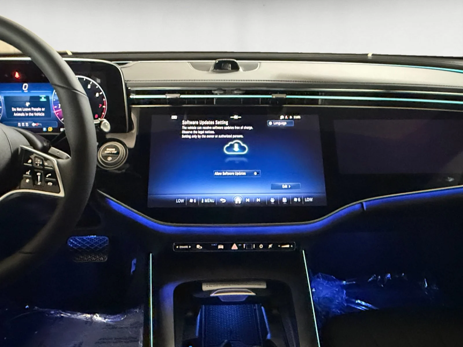 New 2026 Blue Mercedes-Benz E 350 image 12