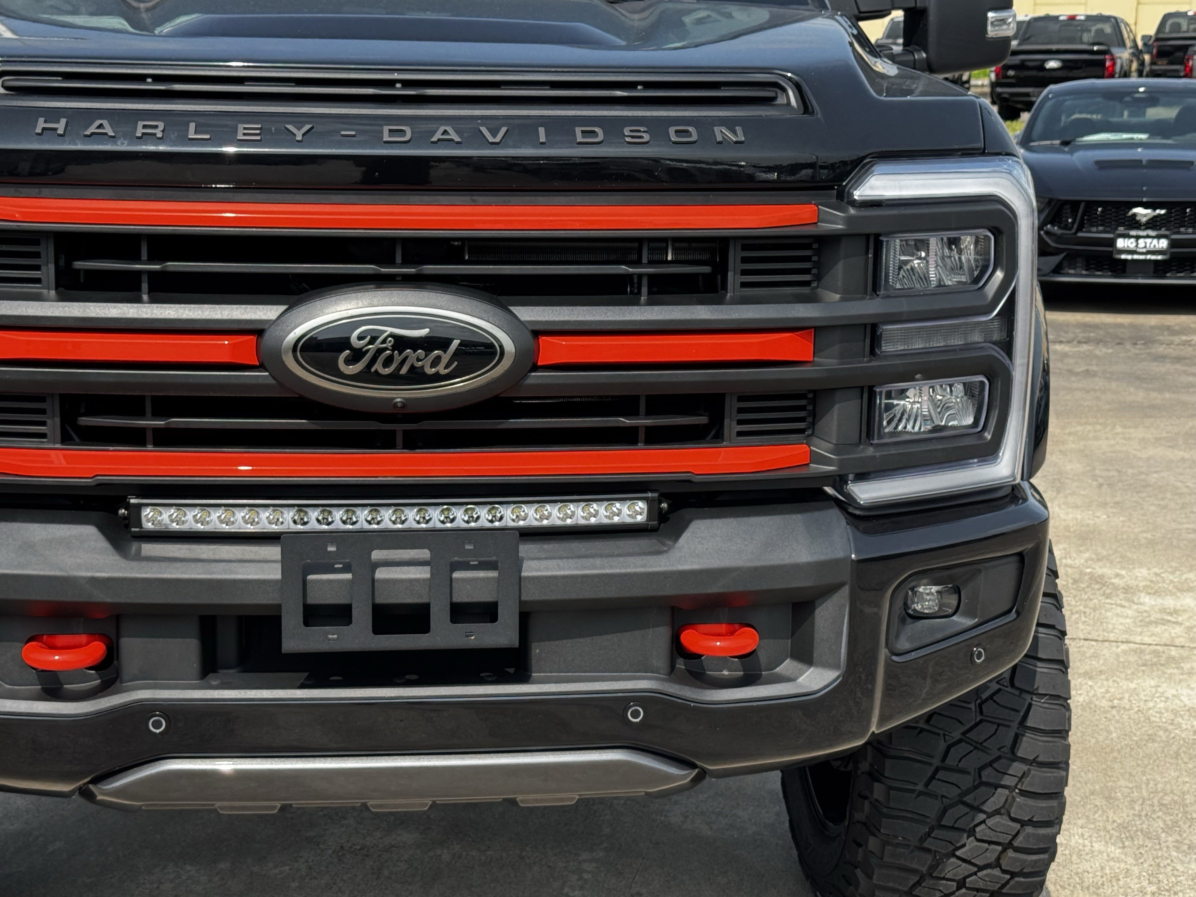 New 2026 Agate Black Metallic Ford LARIAT image 4