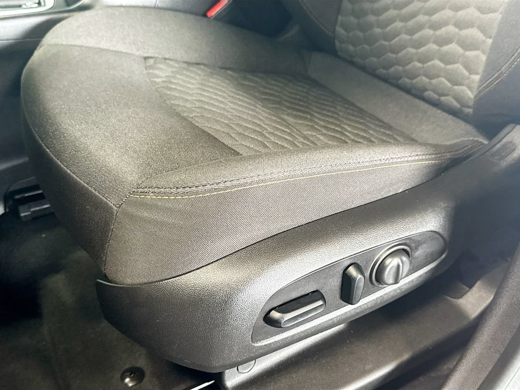 Used 2018 ORANGE BURST METALLIC Chevrolet LT image 19