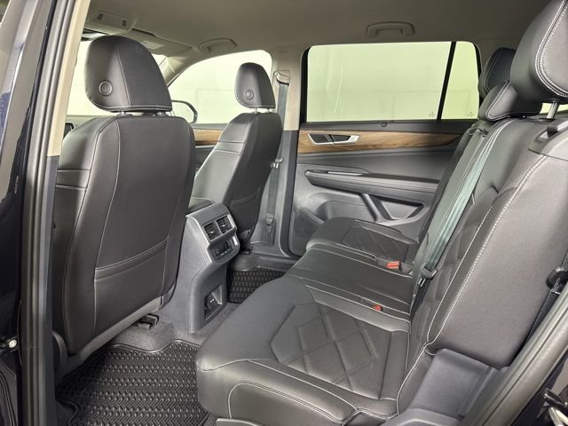 2026 Volkswagen Atlas SE w/Tech - Photo 12