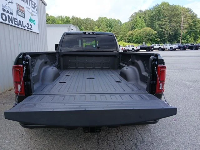 New 2026 Diamond Black Crystal Pearl-Coat Exterior Paint RAM Laramie image 8