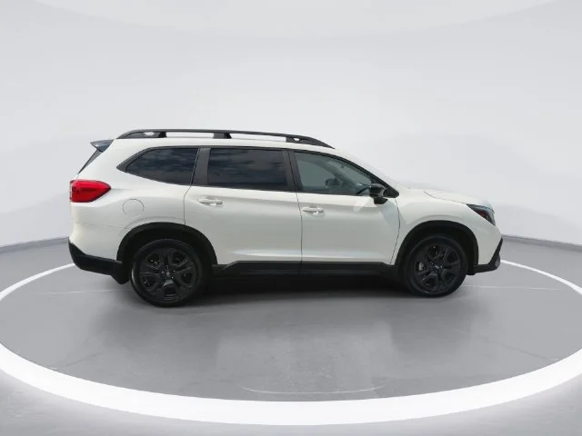 Used 2024 White Subaru Onyx Edition image 9