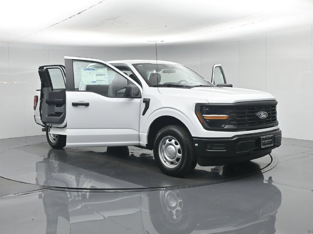 New 2026 Oxford White Ford XL image 31