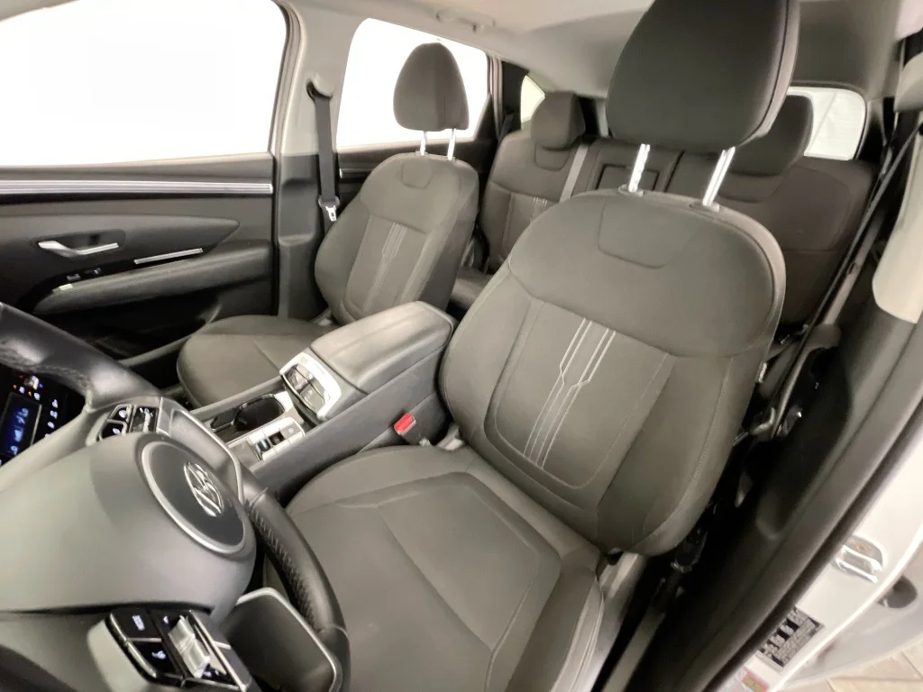 Used 2022 Quartz White Hyundai SEL image 19