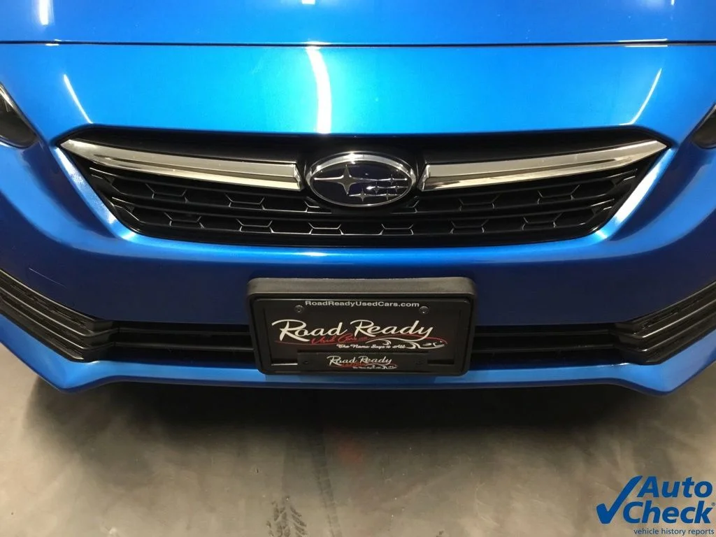 Used 2020 Blue Subaru Premium image 18