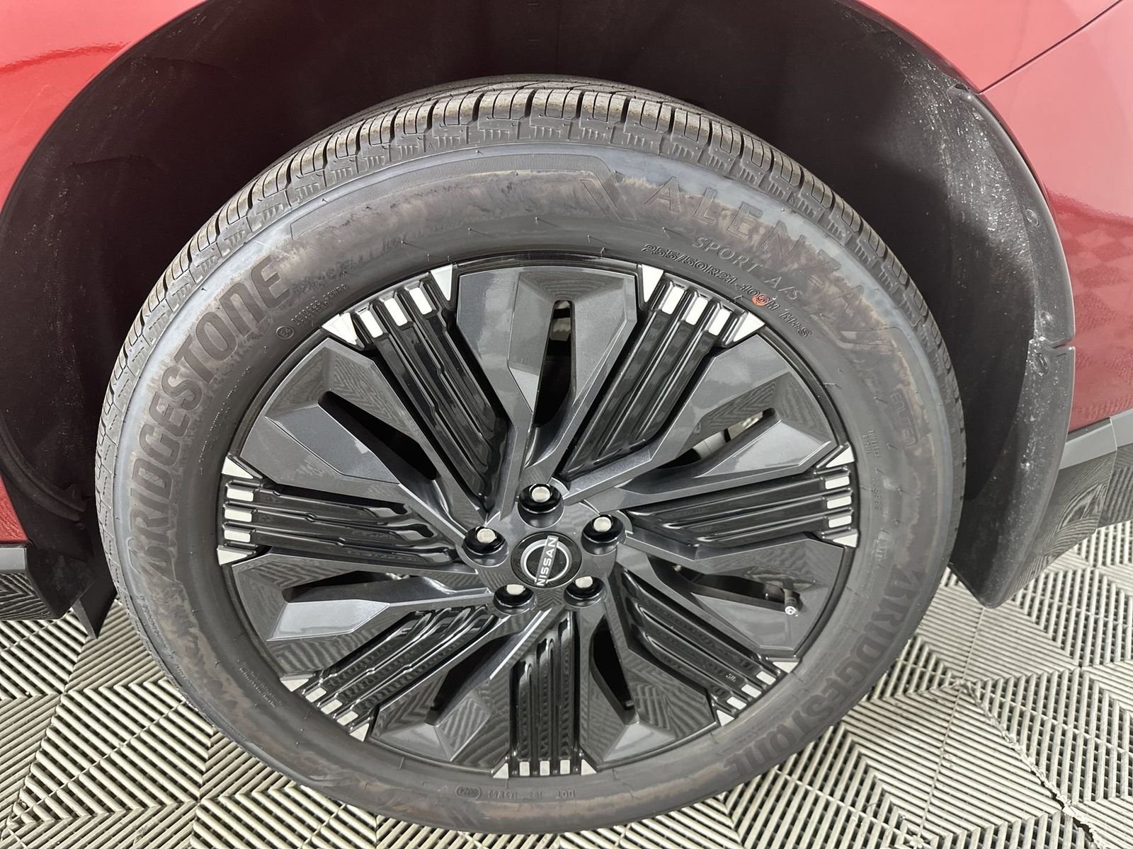 2025 Nissan Murano Platinum - Photo 10