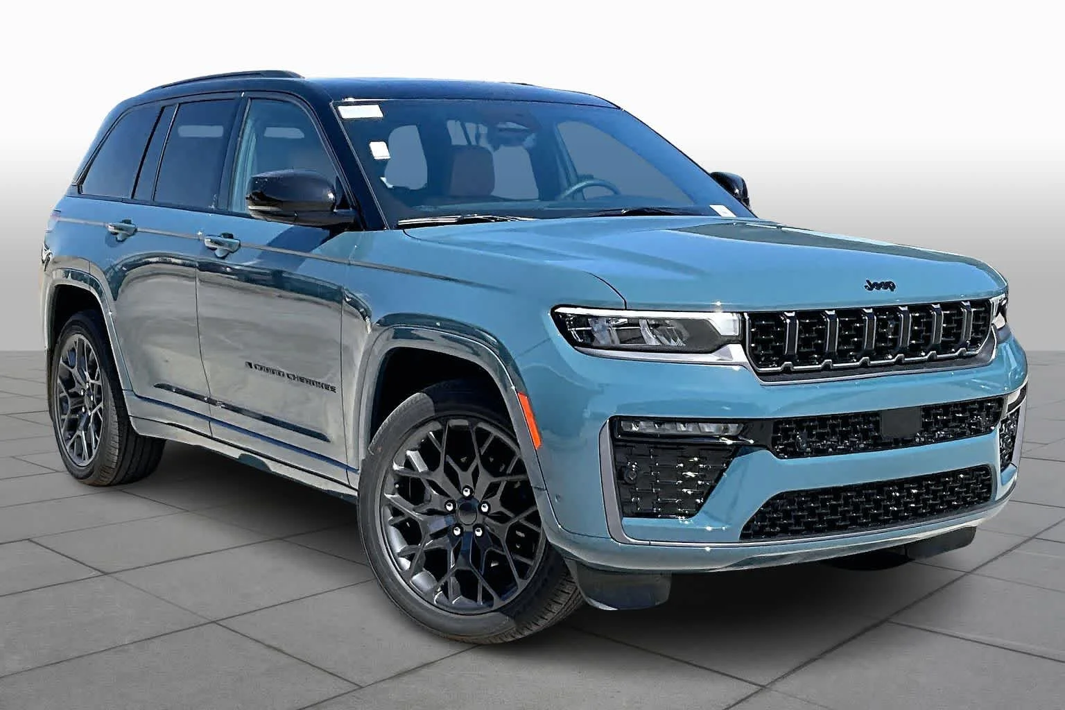 New 2026 Steel Blue Exterior Paint Jeep Summit image 3