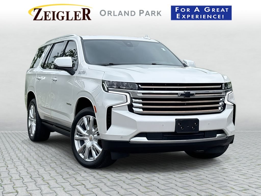 Used 2022 Iridescent Pearl Tricoat Chevrolet High Country image 1