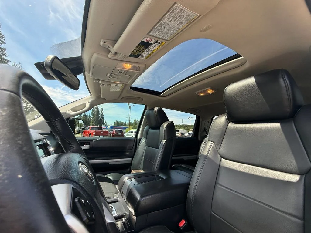 Used 2020 Black Toyota SR5 image 23