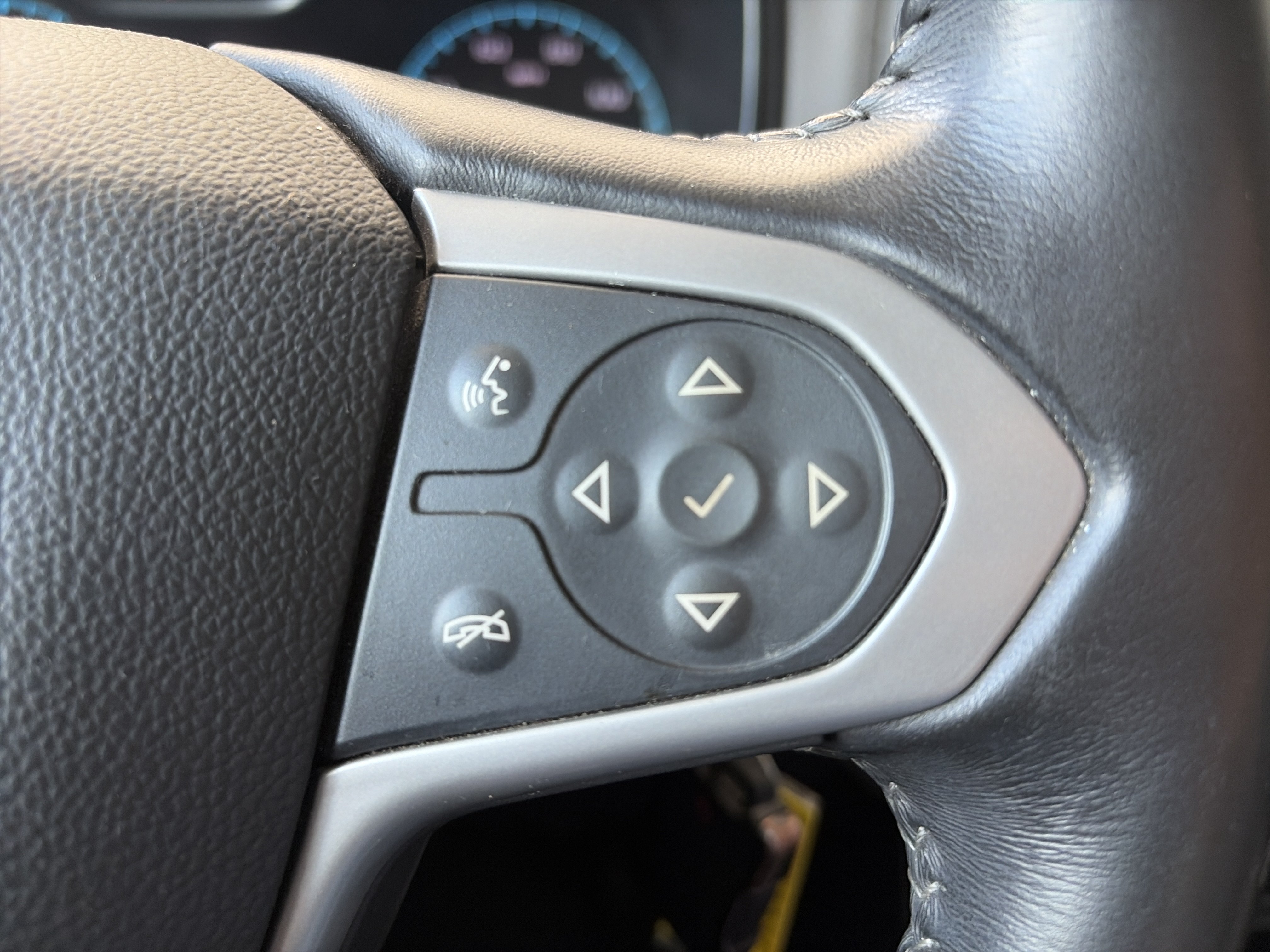 Used 2016 Laser Blue Chevrolet 2WD LT image 16