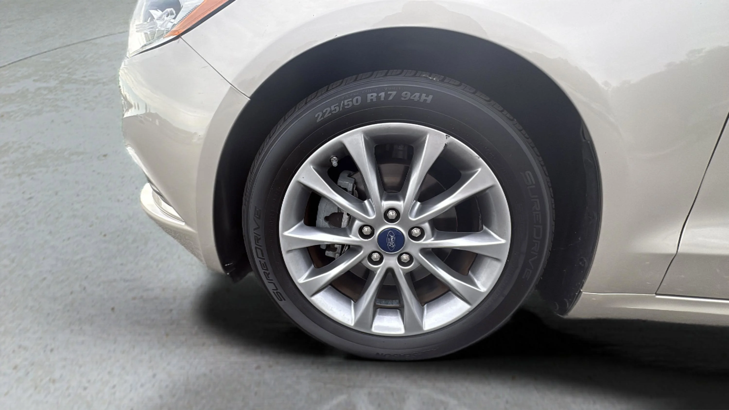 Used 2017 Tan Ford SE image 17