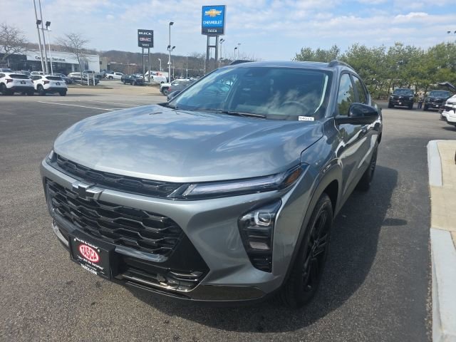 New 2026 Sterling Gray Metallic Chevrolet ACTIV image 6