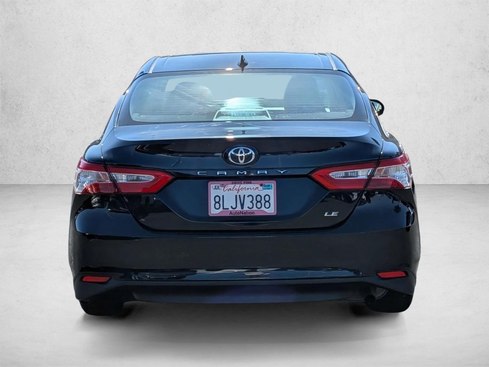 Used 2019 Galactic Aqua Mica Toyota LE image 7