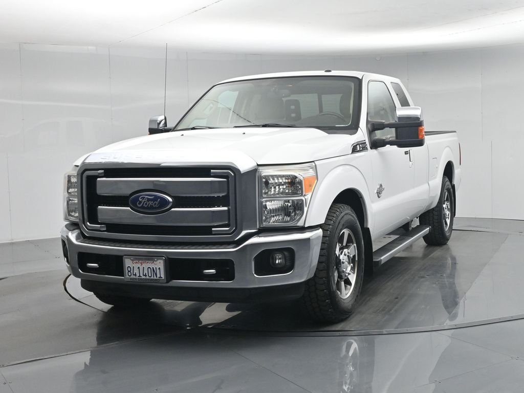 Used 2013 White Ford Lariat image 55