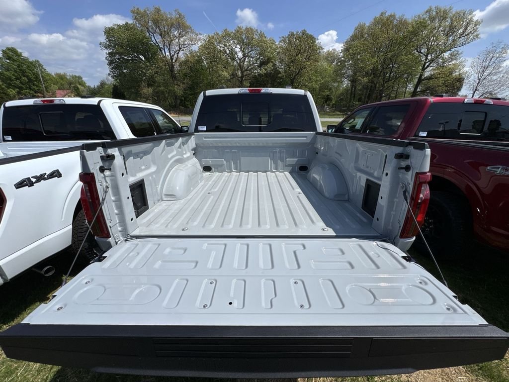 New 2026 White Ford XLT image 15