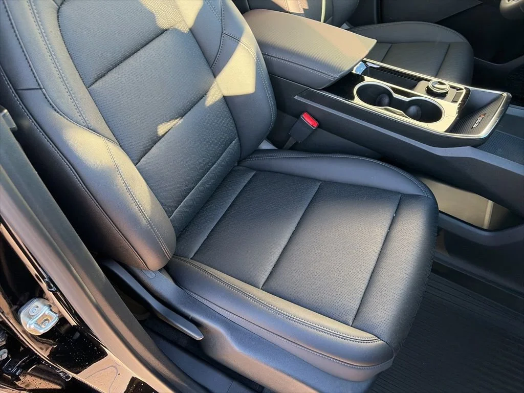 2026 Chevrolet Equinox LT - Photo 28